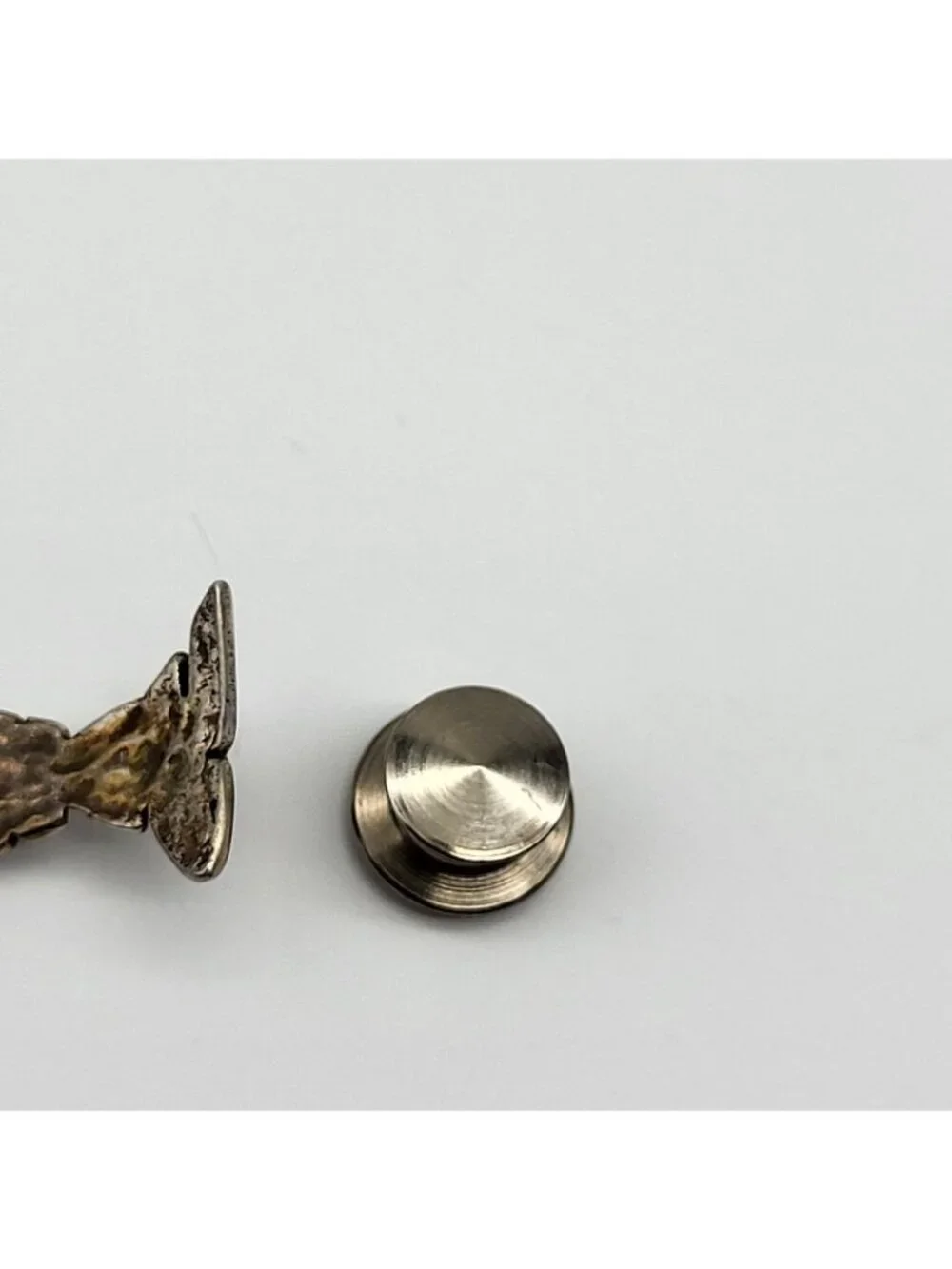 Vintage Sterling Silver Glacier Fish Tie Tack Lapel Pin Mount Baker Ski Artisan